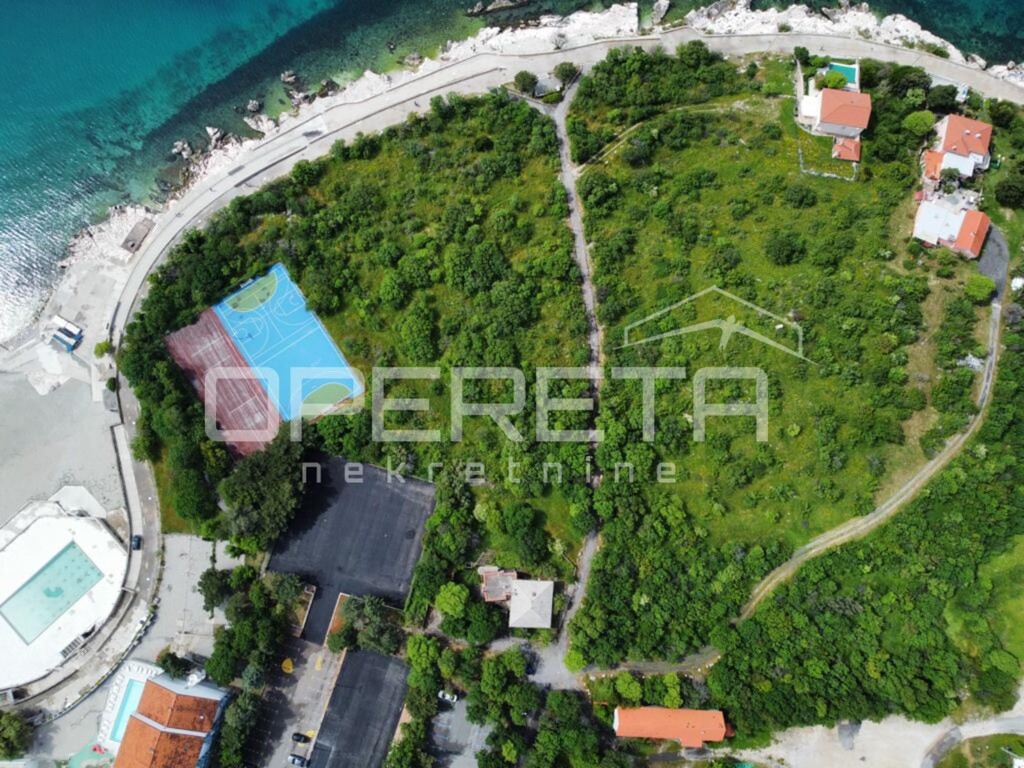 Image 6223447 - 10