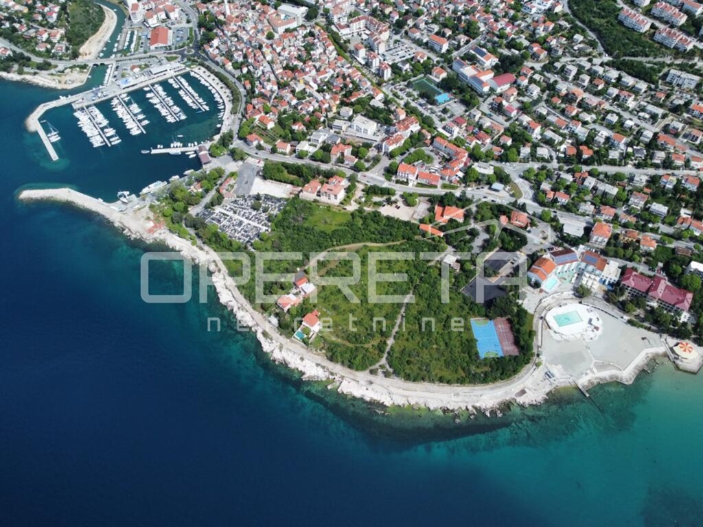 Image 6223447 - 1