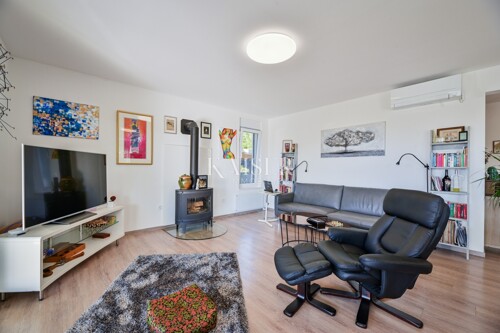 Otok Krk, Malinska-moderna vila 190m2 s pogledom na more