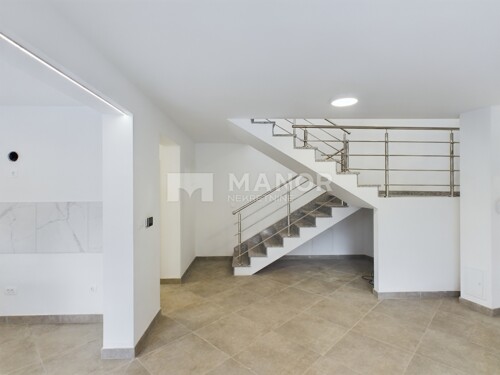 Thumbnail 6223480 - 7