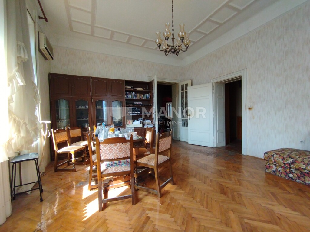 Image 6223482 - 3