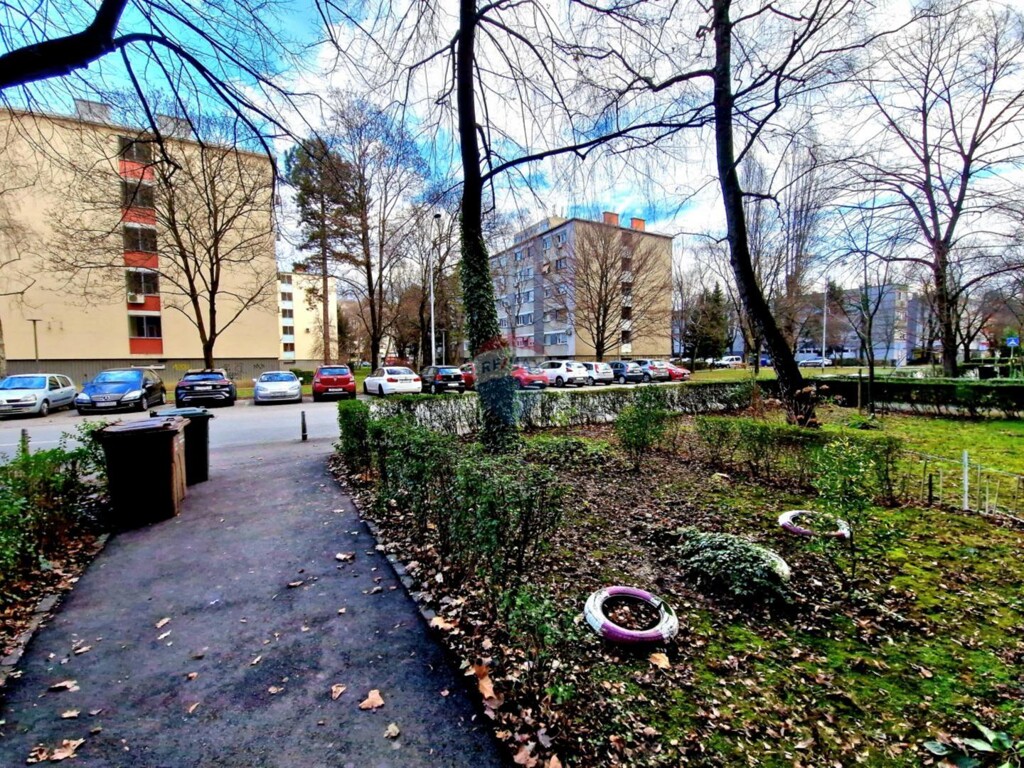 Image 6223515 - 15