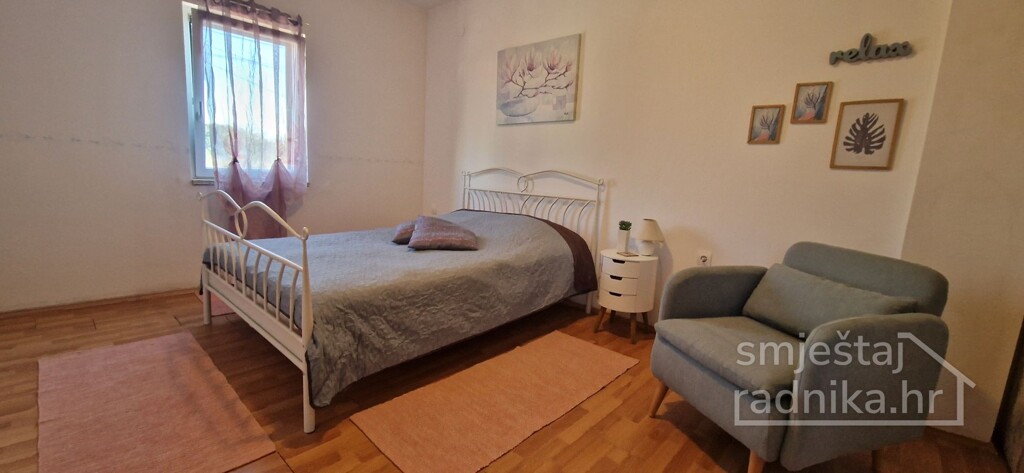 Image 6223530 - 6