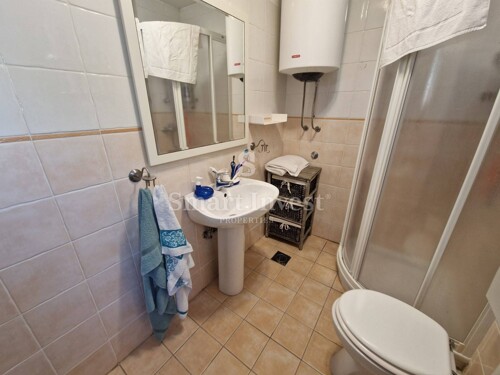 Thumbnail 6223550 - 15