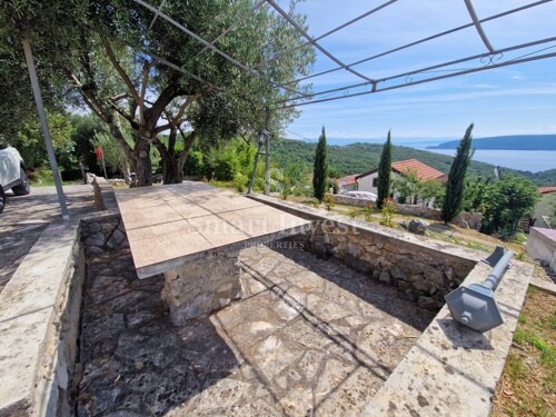 Thumbnail 6223550 - 4