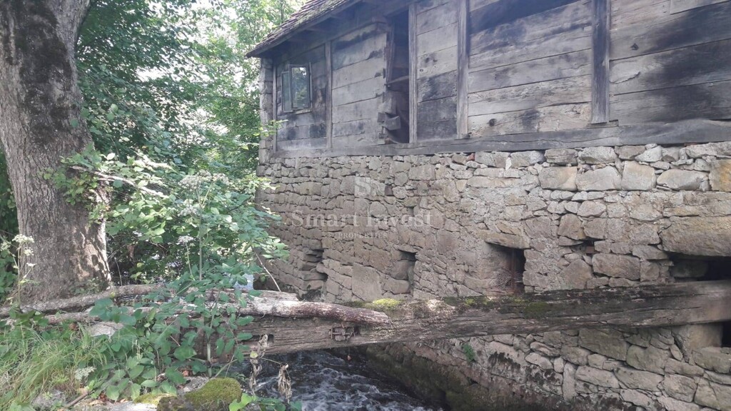 Image 6223845 - 7