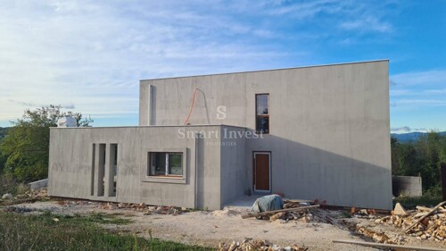 LABIN - RABAC, NOVOGRADNJA U PRIRODI