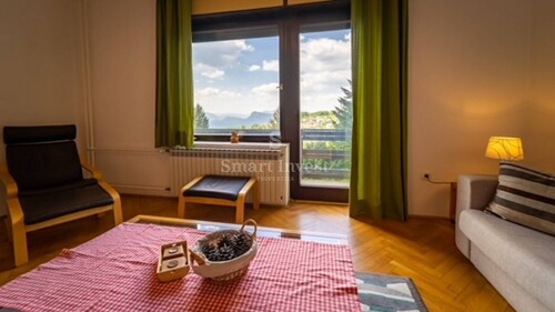 Thumbnail 6224109 - 4