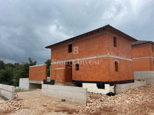 SVETVINČENAT, predivna vila od 149 m2, s bazenom u roh bau f