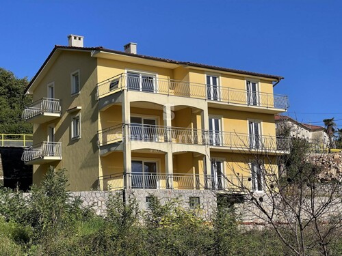 OPATIJA, poslovno - stambena kuća od 573 m2 s pogledom na mo
