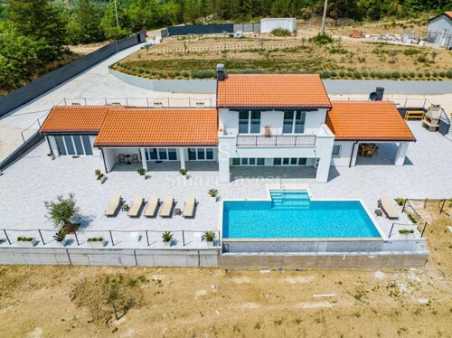ISTRA, DRAGUĆ, LUKSUZNO MEDITERANSKO IMANJE NA OSAMI, 20.000