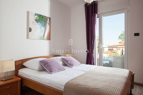 Thumbnail 6224387 - 12