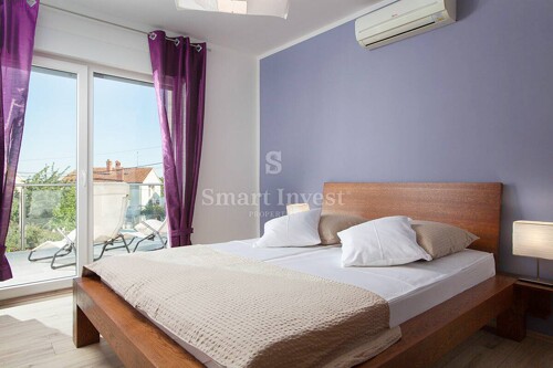 Thumbnail 6224387 - 11