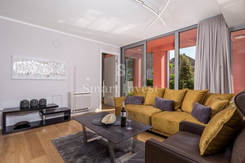 OPATIJA, ekskluzivan stan od 105,77 m2 s okućnicom od 176,49