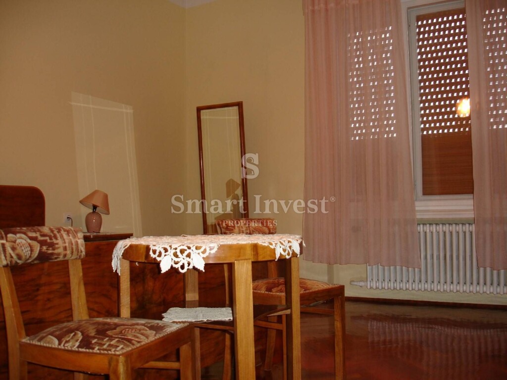 Image 6224600 - 7