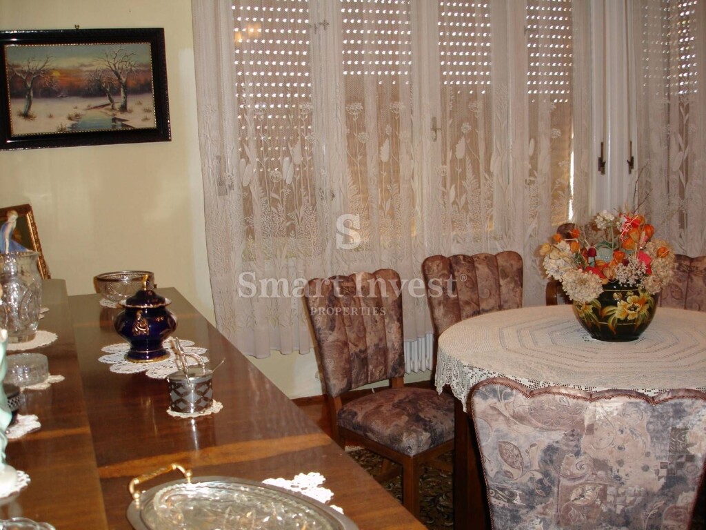 Image 6224600 - 9