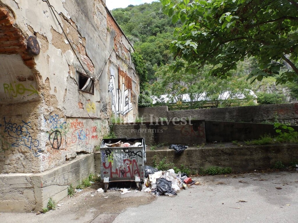 Image 6224671 - 20