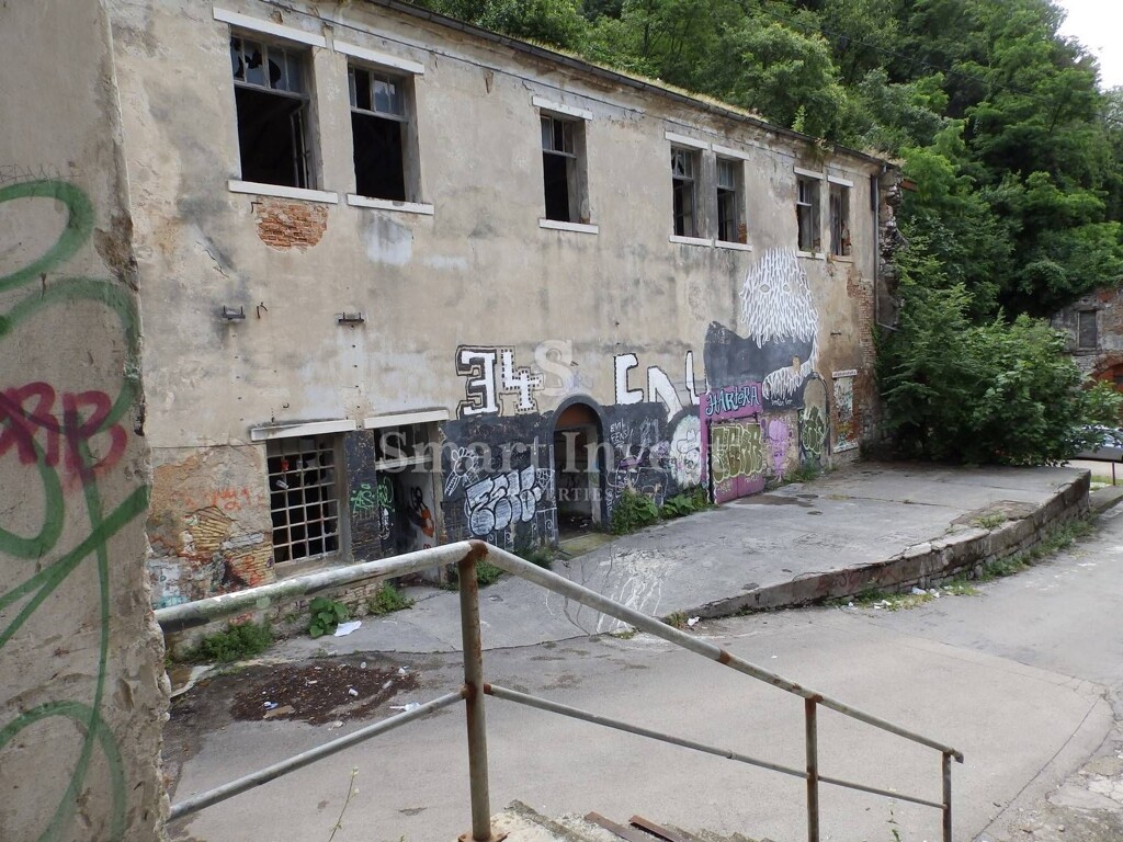 Image 6224671 - 7