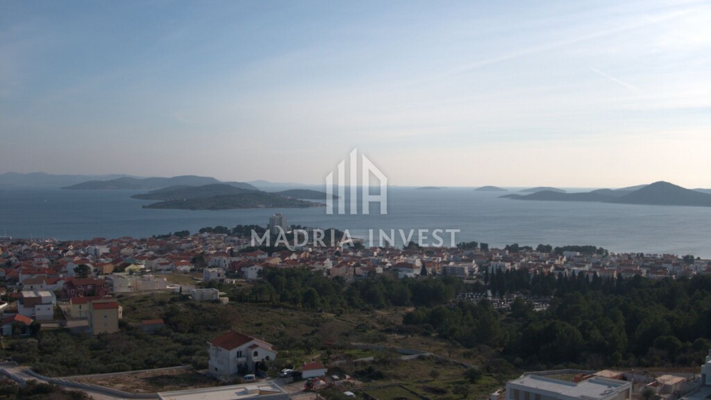 Image 6224920 - 10