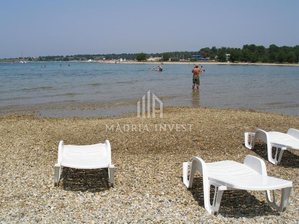 Image 6225010 - 12