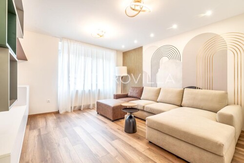 Zagreb, Trnje, Kruge, potpuno renoviran dvosoban stan, 55m2, PRVO USELJENJE