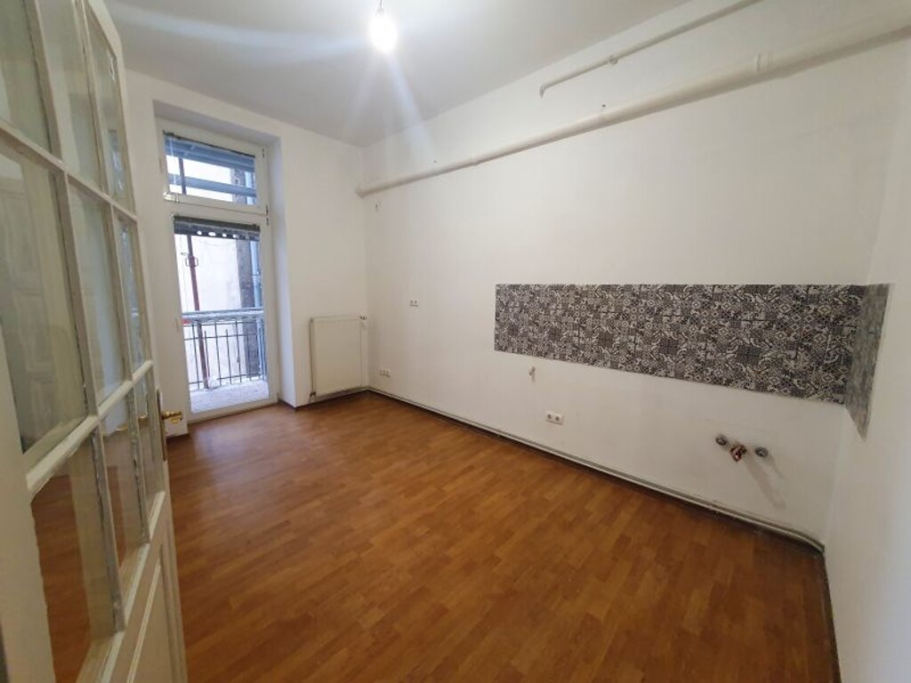 Image 6225249 - 9
