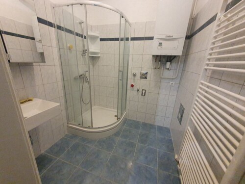 Thumbnail 6225250 - 11