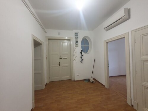 Thumbnail 6225250 - 12