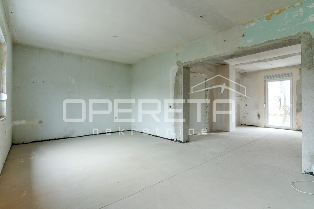 Image 6225324 - 3