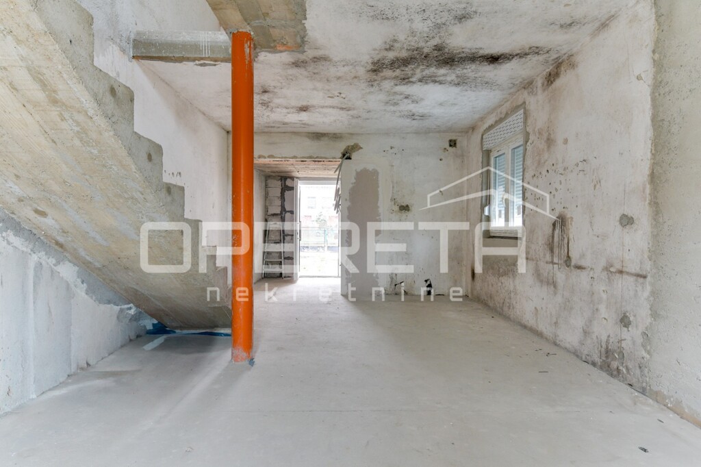 Image 6225324 - 10