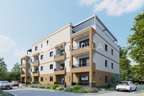 Istra, Tar, penthouse, tri spavaće sobe, lift, dva parkirna mjesta, novograd...