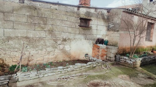 Thumbnail 6225821 - 12