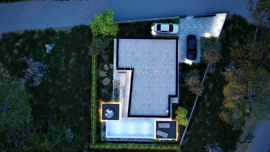 Image 6225857 - 9