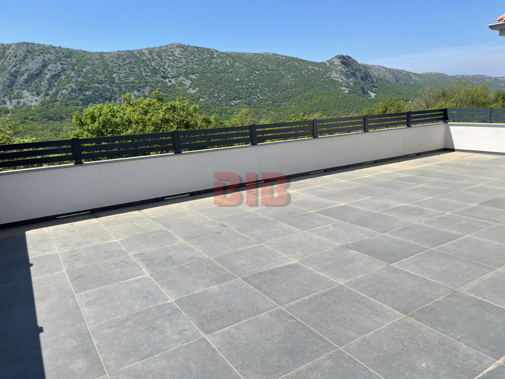Image 6225927 - 5