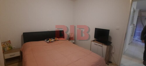 Thumbnail 6225940 - 12