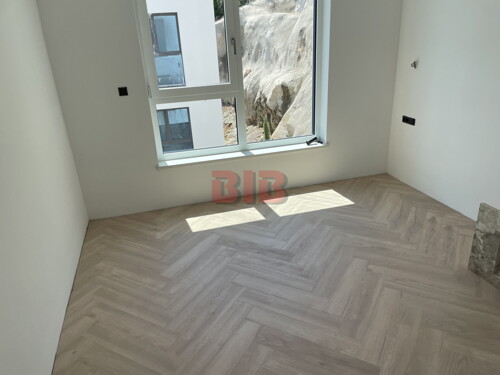 Thumbnail 6225941 - 7