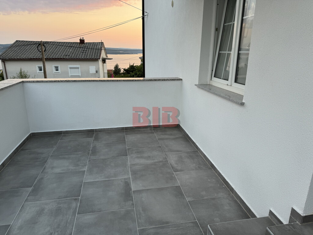 Image 6225943 - 2