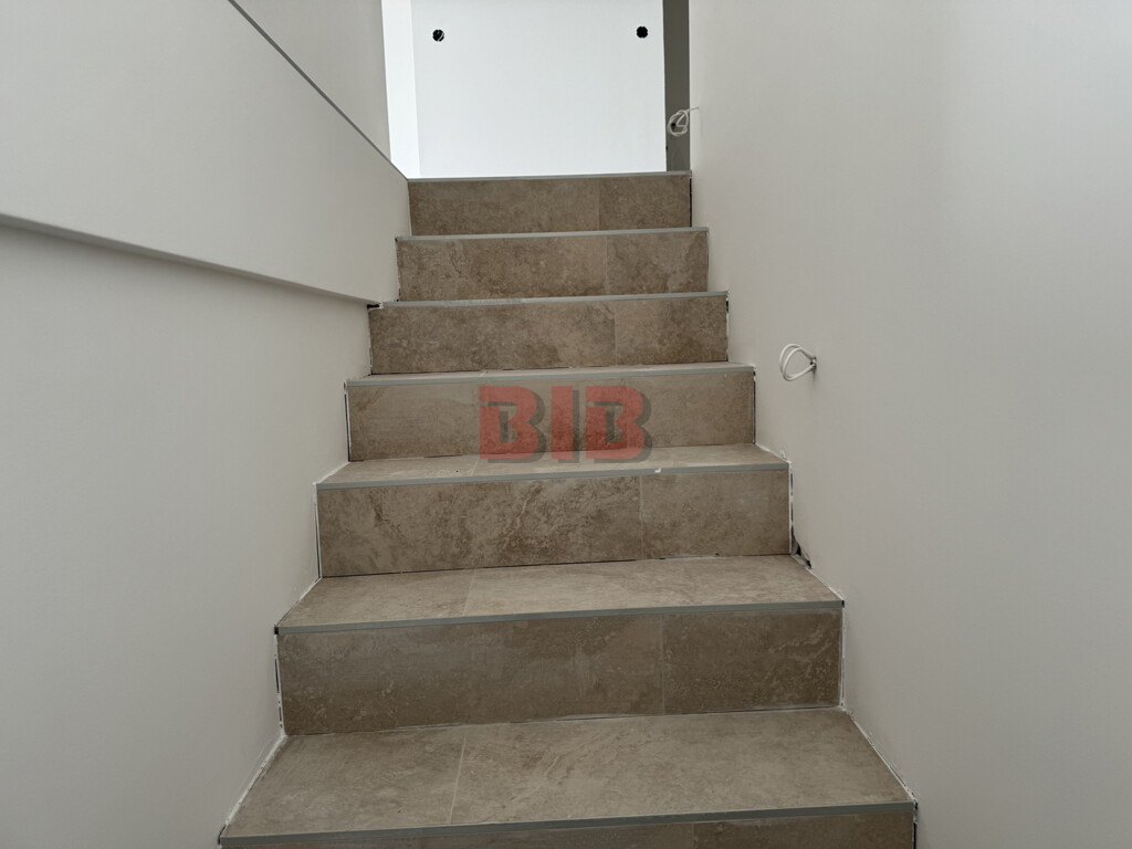 Image 6225956 - 4