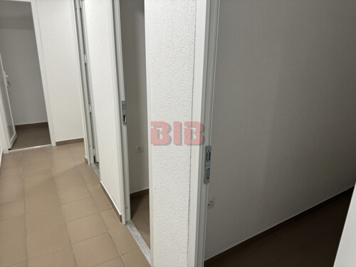 Thumbnail 6225962 - 7