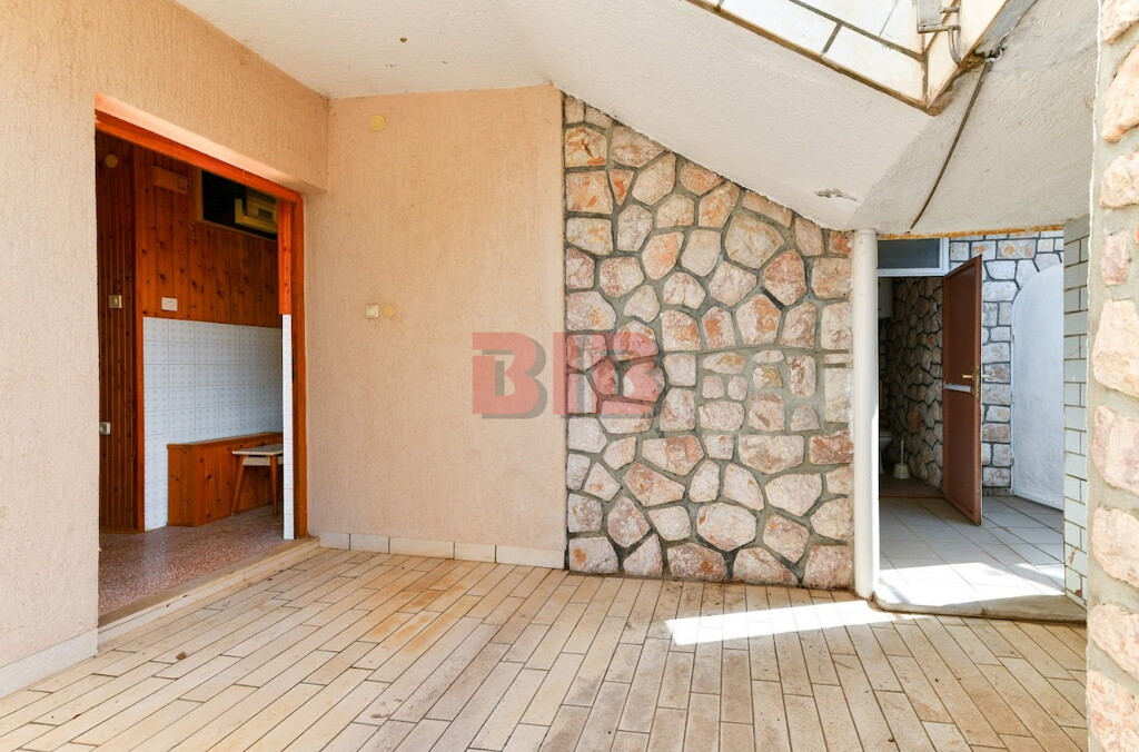 Image 6225968 - 5