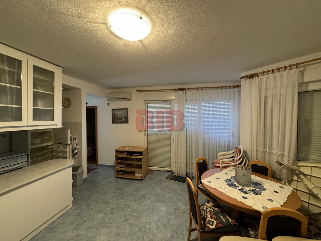 Image 6225972 - 4