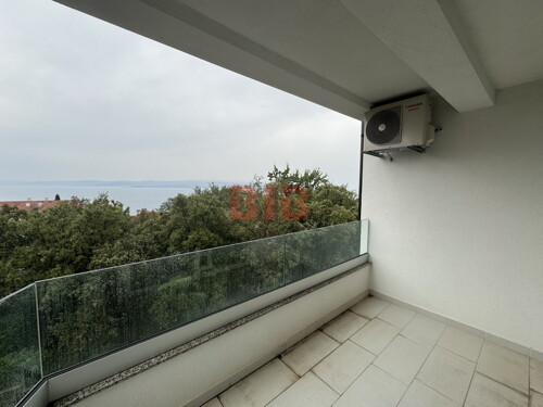 CRIKVENICA,NOVOGRADNJA,2S+DB,PARKING,BLIZU MORA