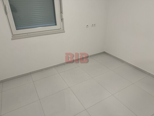 Thumbnail 6225984 - 9