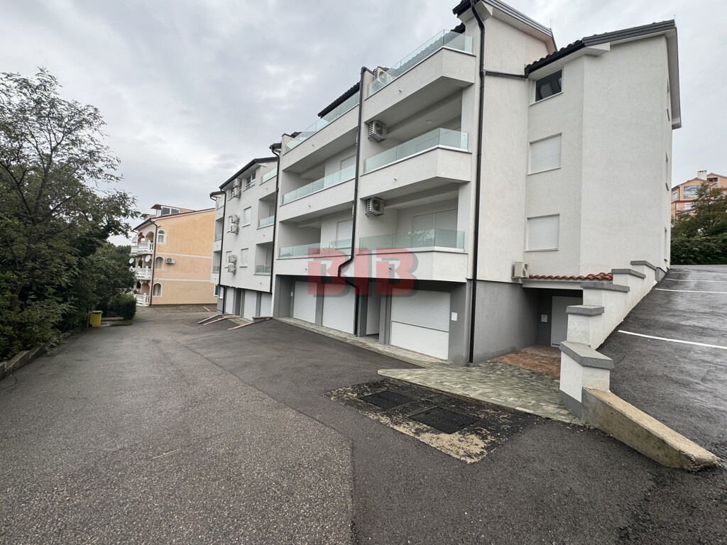 Image 6225984 - 6