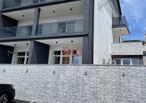 SNIŽENO!!!CRIKVENICA,NOVOUREĐEN,1S+DB,PARKING,BLIZU MORA