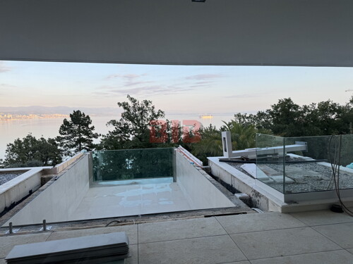 OPATIJA,LUKSUZAN 3S+DB,BAZEN,3 GARAŽNA MJESTA