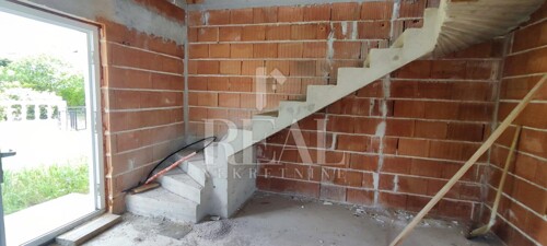 Thumbnail 6226028 - 11