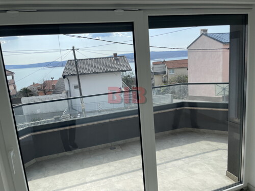 CRIKVENICA,2S+DB,I KAT,KVALITETNA NOVOGRADNJA,PARKING