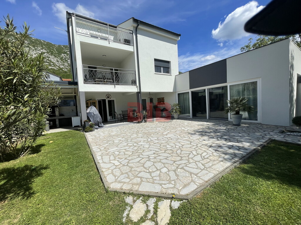 Image 6226067 - 3