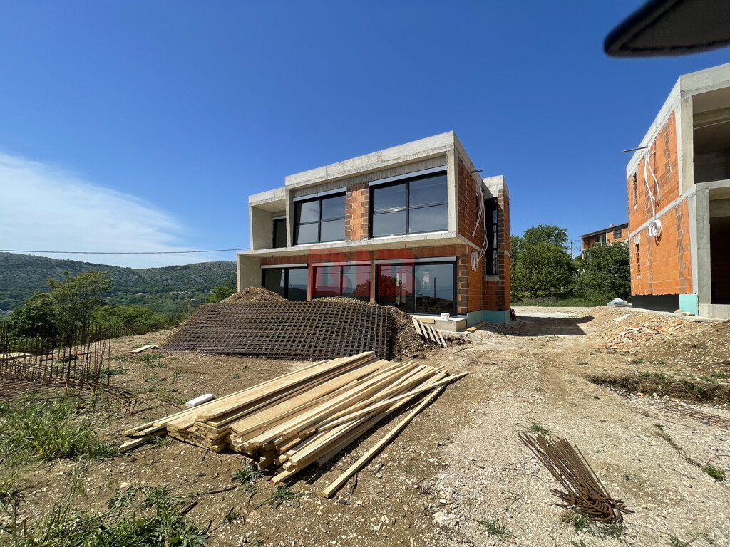 Image 6226068 - 9